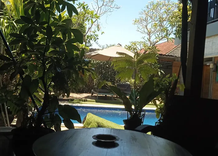 Guest house Kayu Tua Uluwatu (Bali)