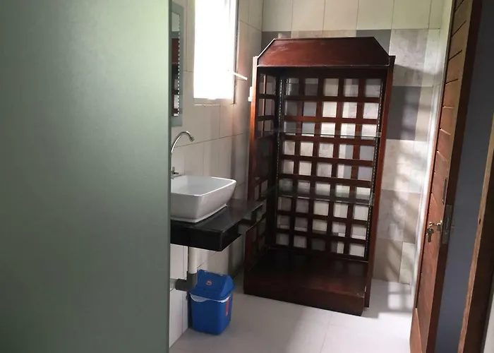 Guest house Kayu Tua Uluwatu (Bali)