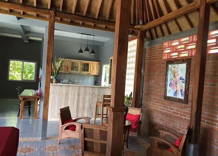 Kayu Tua Guest house Uluwatu (Bali)